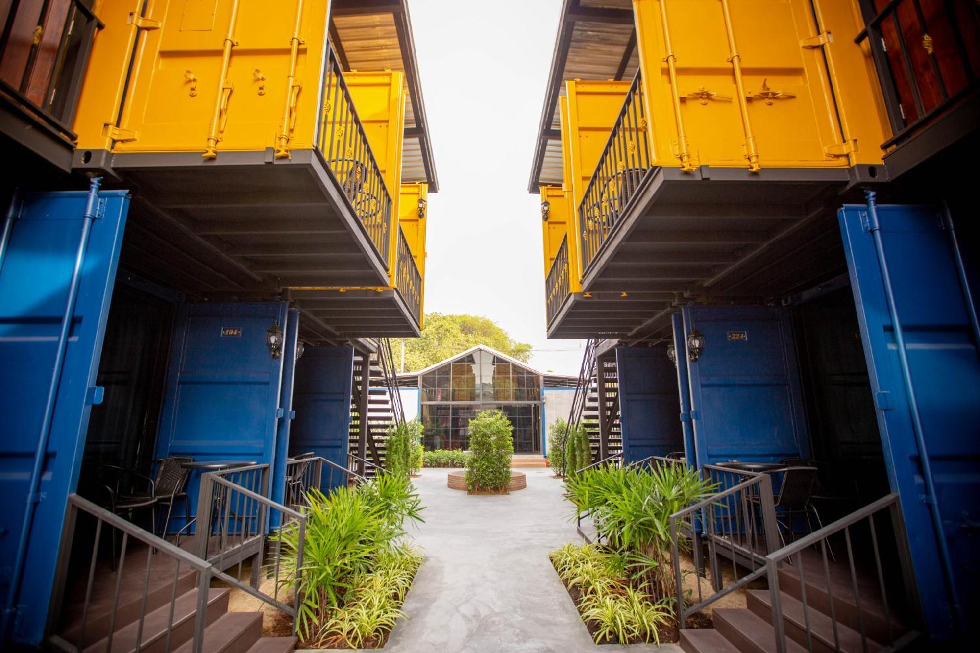 Tuscany Land Resort Donmuang Bangkok Exterior photo